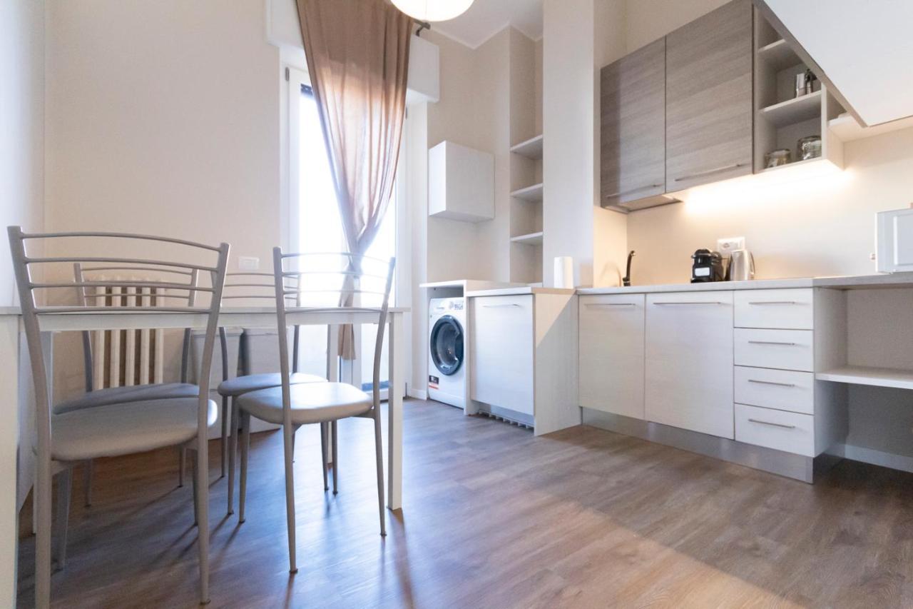 Via Torino Apartment 1 Μιλάνο Εξωτερικό φωτογραφία
